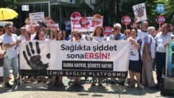 Sağlık Çalışanlarına Şiddet İzmir’de Protesto Edildi